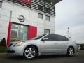 Radiant Silver Metallic - Altima 3.5 SE Photo No. 4