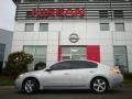 Radiant Silver Metallic - Altima 3.5 SE Photo No. 5