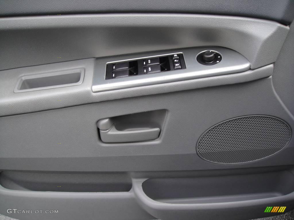 2007 Grand Cherokee Laredo 4x4 - Black / Medium Slate Gray photo #8