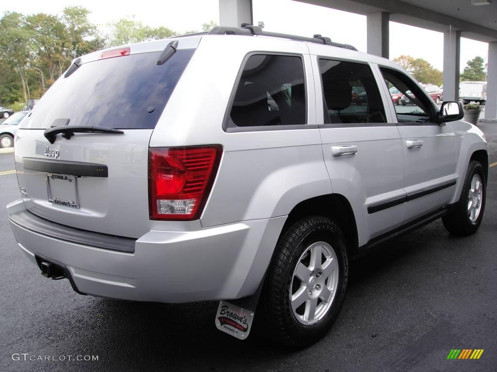 2008 Grand Cherokee Laredo 4x4 - Bright Silver Metallic / Dark Slate Gray photo #6