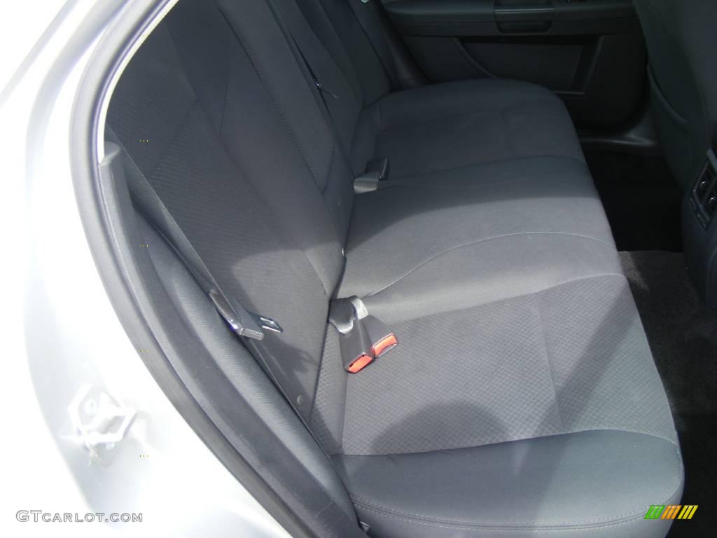2008 300 LX - Bright Silver Metallic / Dark Slate Gray photo #28