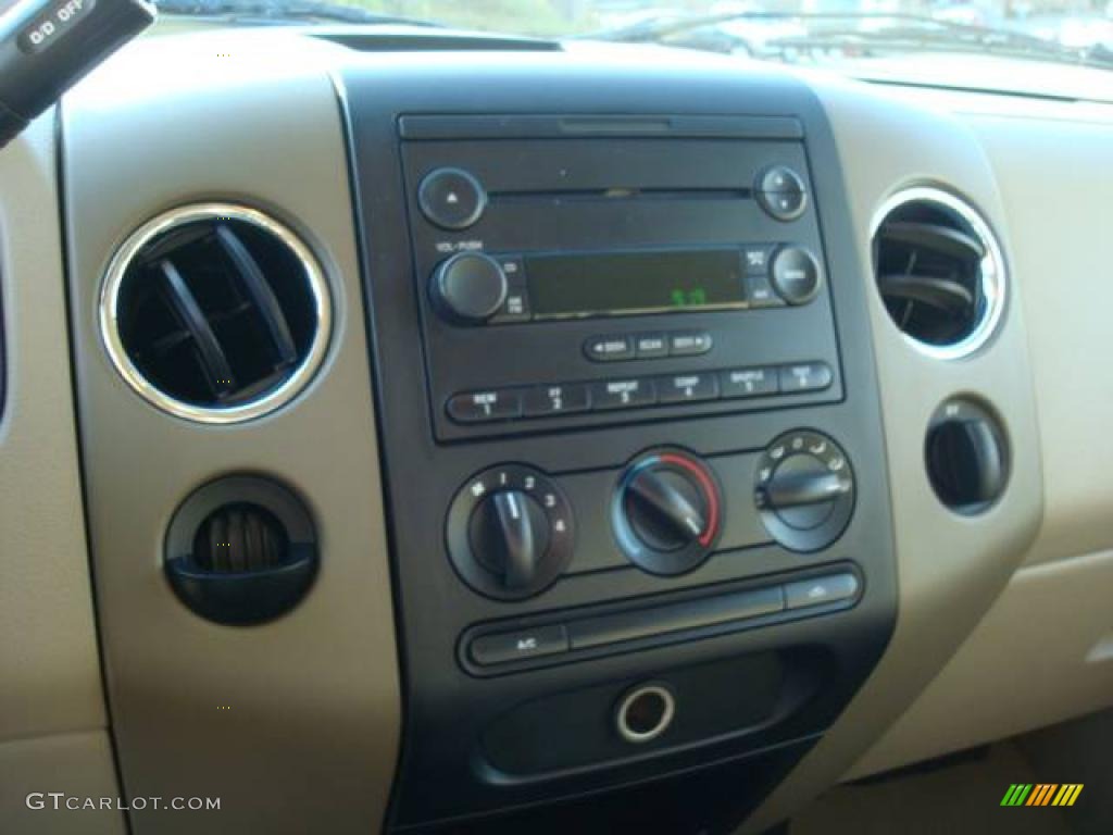 2006 F150 XLT SuperCab 4x4 - Oxford White / Tan photo #18