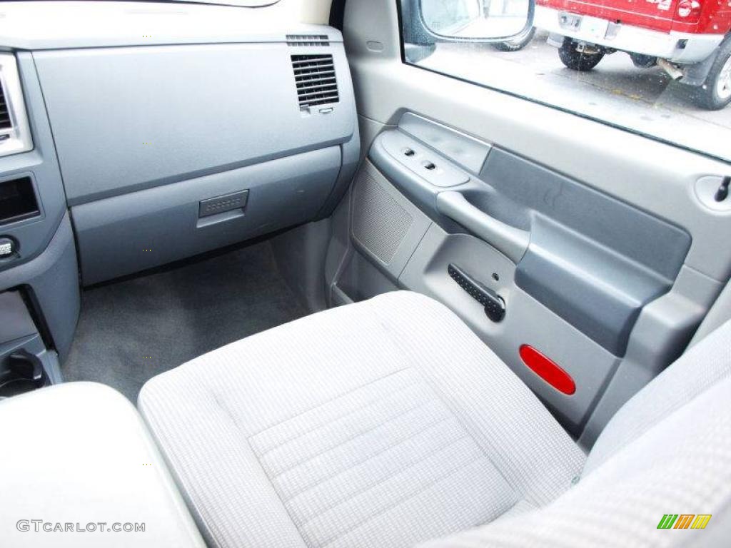 2008 Ram 2500 Lone Star Edition Quad Cab 4x4 - Bright Silver Metallic / Medium Slate Gray photo #13