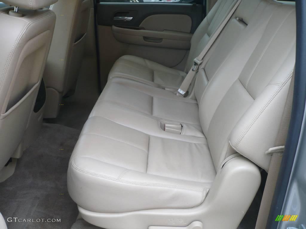 2009 Suburban LT 4x4 - Silver Birch Metallic / Light Cashmere/Dark Cashmere photo #10