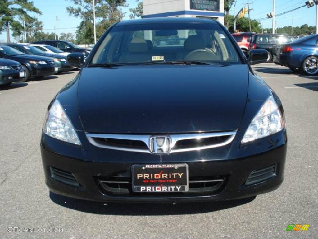 2006 Accord EX-L V6 Sedan - Nighthawk Black Pearl / Ivory photo #6