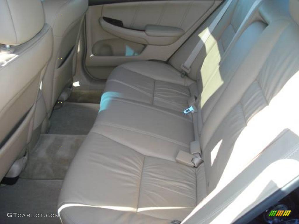 2006 Accord EX-L V6 Sedan - Nighthawk Black Pearl / Ivory photo #8