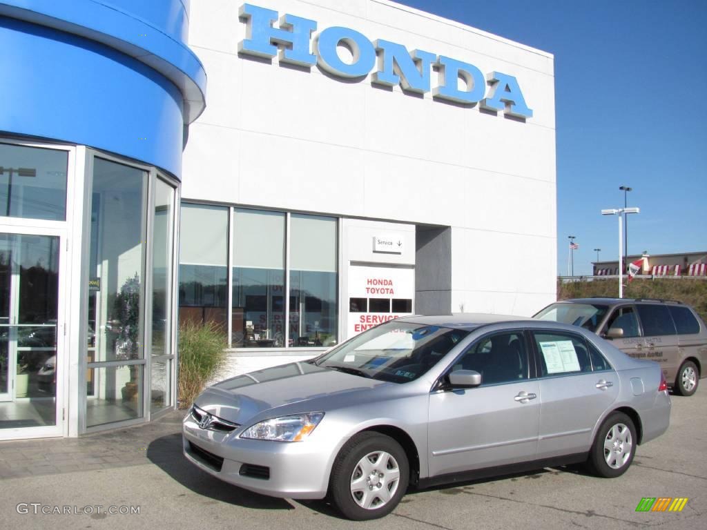 2007 Accord LX Sedan - Alabaster Silver Metallic / Gray photo #1