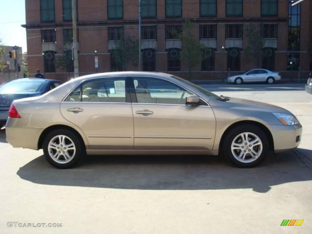 2007 Accord EX Sedan - Desert Mist Metallic / Ivory photo #5
