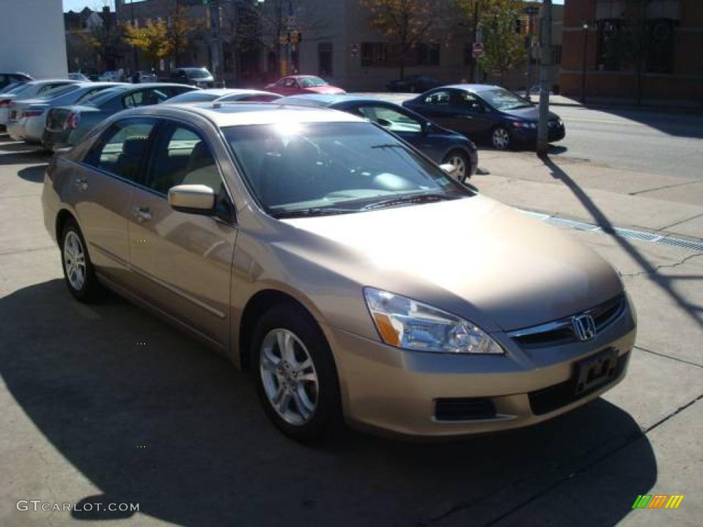 2007 Accord EX Sedan - Desert Mist Metallic / Ivory photo #6
