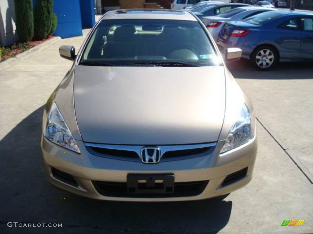 2007 Accord EX Sedan - Desert Mist Metallic / Ivory photo #7