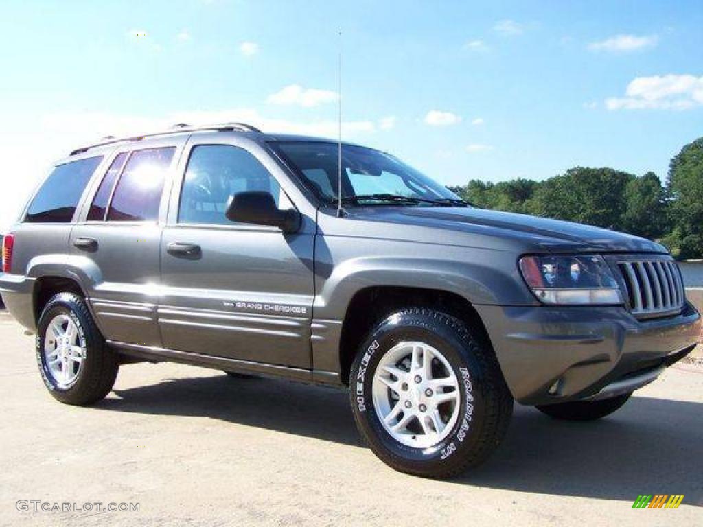 Graphite Metallic Jeep Grand Cherokee