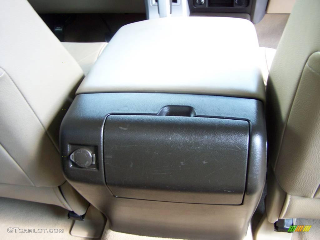 2007 Tundra Limited Double Cab - Super White / Beige photo #34