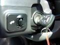 2005 Magnesium Pearl Dodge Grand Caravan SXT  photo #43