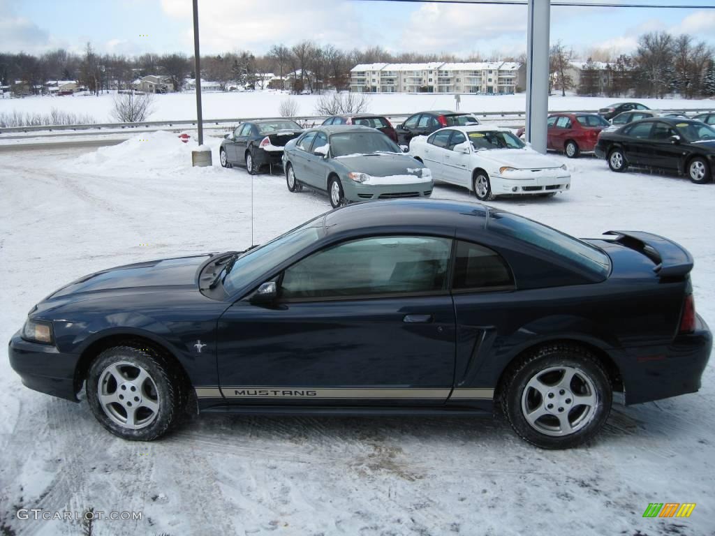 2002 Mustang V6 Coupe - True Blue Metallic / Medium Parchment photo #3