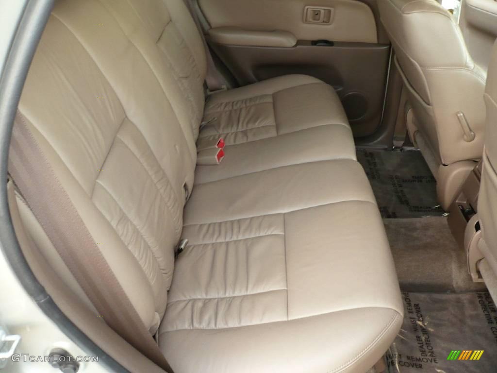 2001 4Runner SR5 4x4 - Millennium Silver Metallic / Oak photo #21