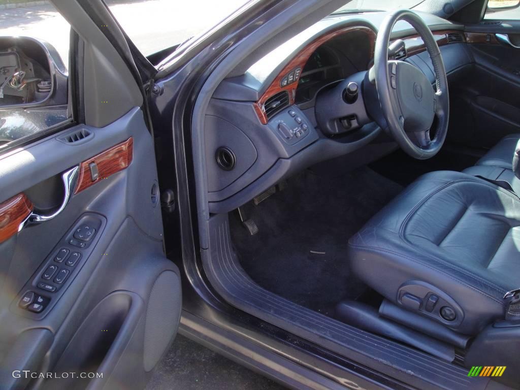 2001 DeVille Sedan - Midnight Blue / Black photo #11