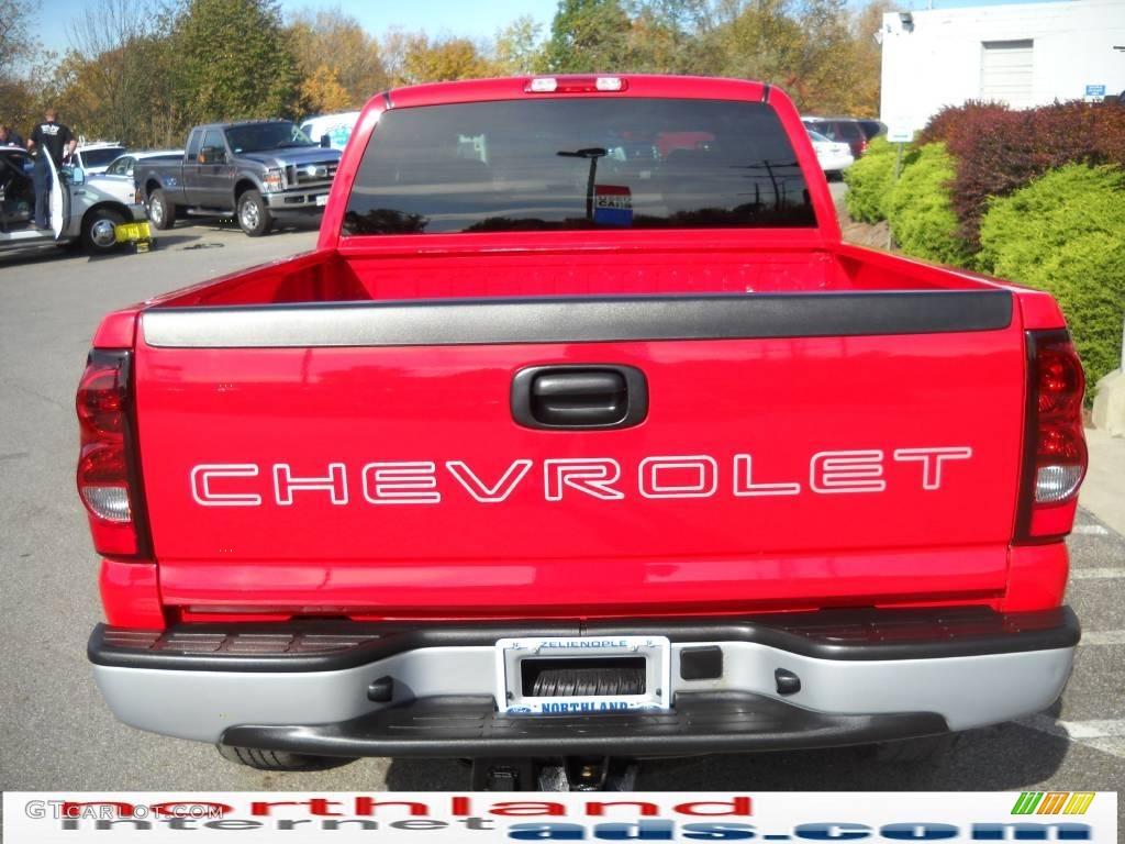 2005 Silverado 1500 Extended Cab 4x4 - Victory Red / Medium Gray photo #7