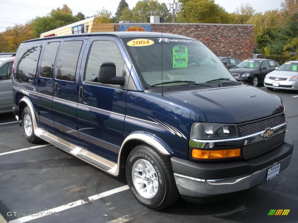 2004 Express 1500 Passenger Conversion Van - Indigo Blue Metallic / Neutral photo #1