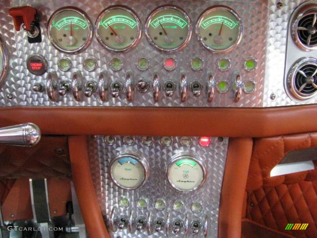 2008 Spyker C8 Laviolette SWB Gauges Photo #20253457