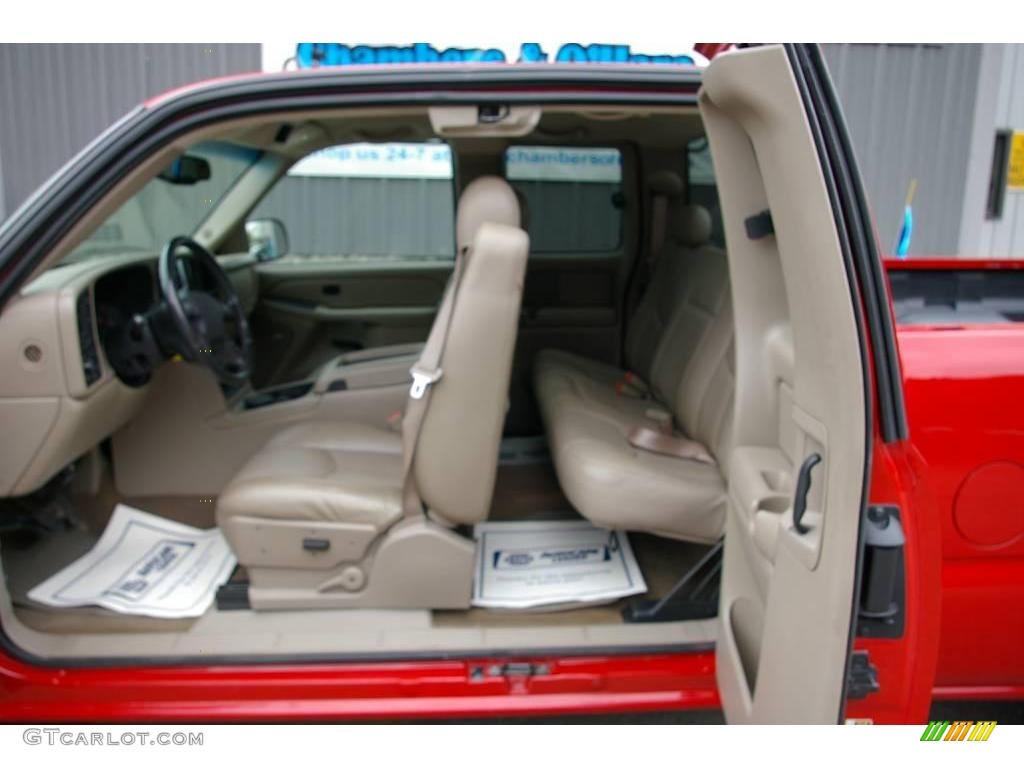 2004 Silverado 1500 Z71 Extended Cab 4x4 - Victory Red / Tan photo #11