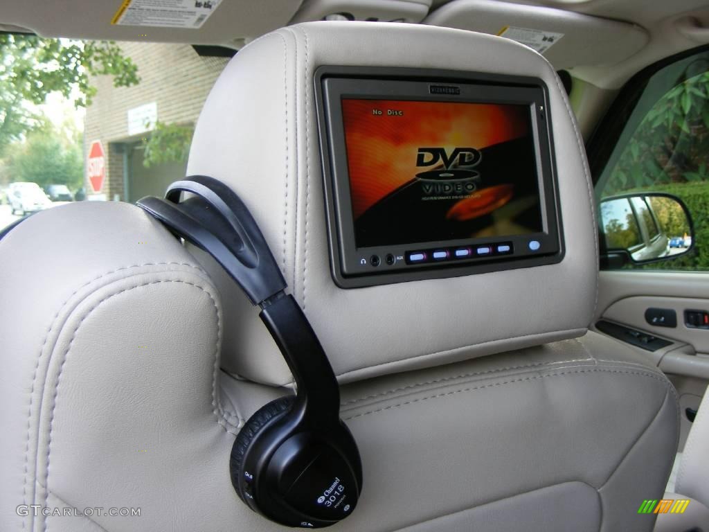 2006 Tahoe Z71 4x4 - Silver Birch Metallic / Tan/Neutral photo #17