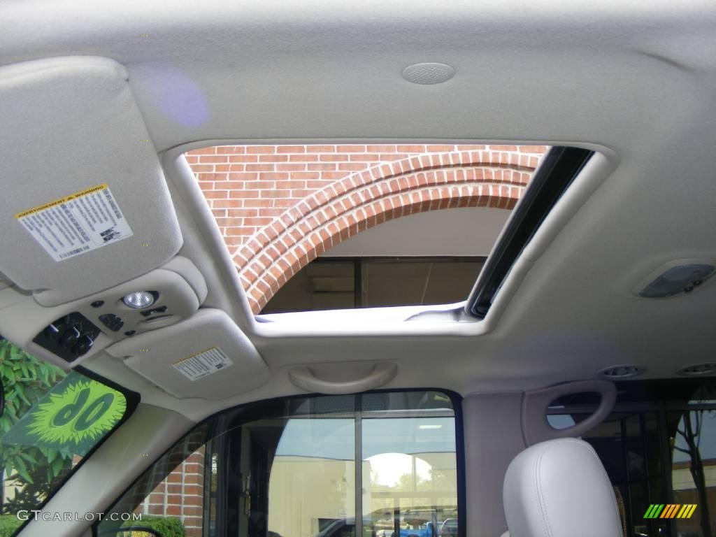 2006 Tahoe Z71 4x4 - Silver Birch Metallic / Tan/Neutral photo #38