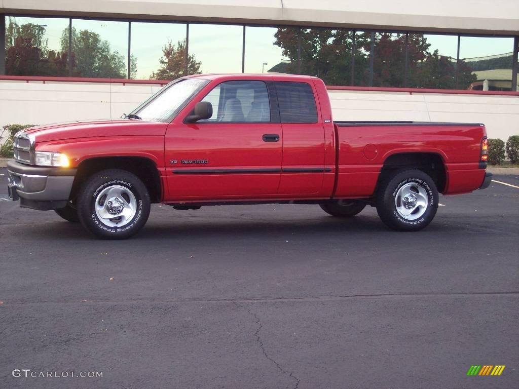 2001 Ram 1500 SLT Club Cab - Flame Red / Mist Gray photo #1