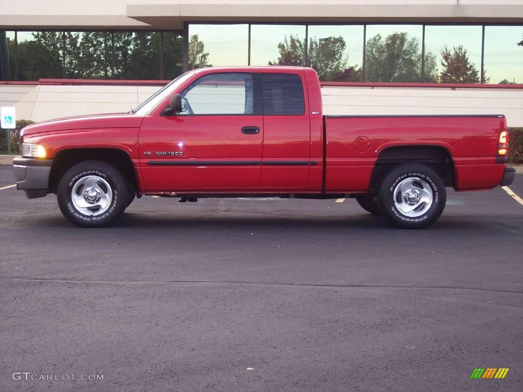 2001 Ram 1500 SLT Club Cab - Flame Red / Mist Gray photo #6