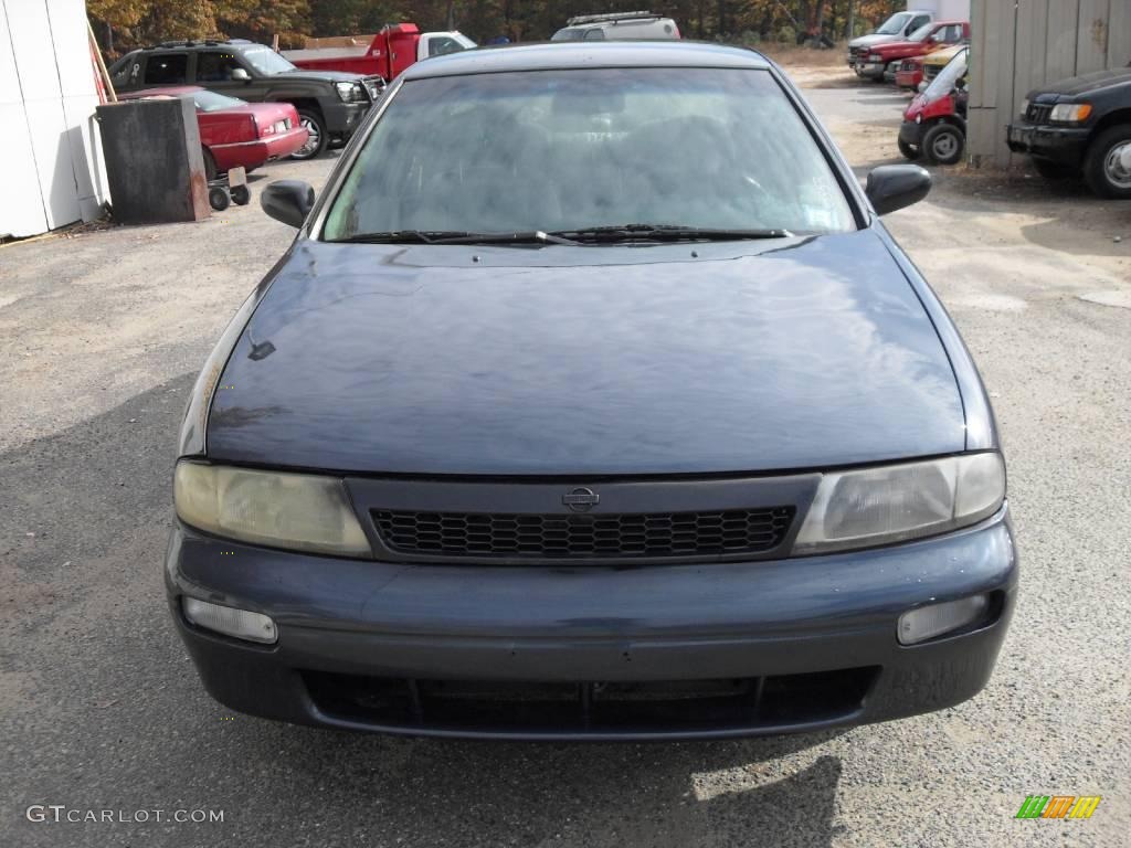 1994 Altima XE - Pewter Blue Pearl / Beige photo #1