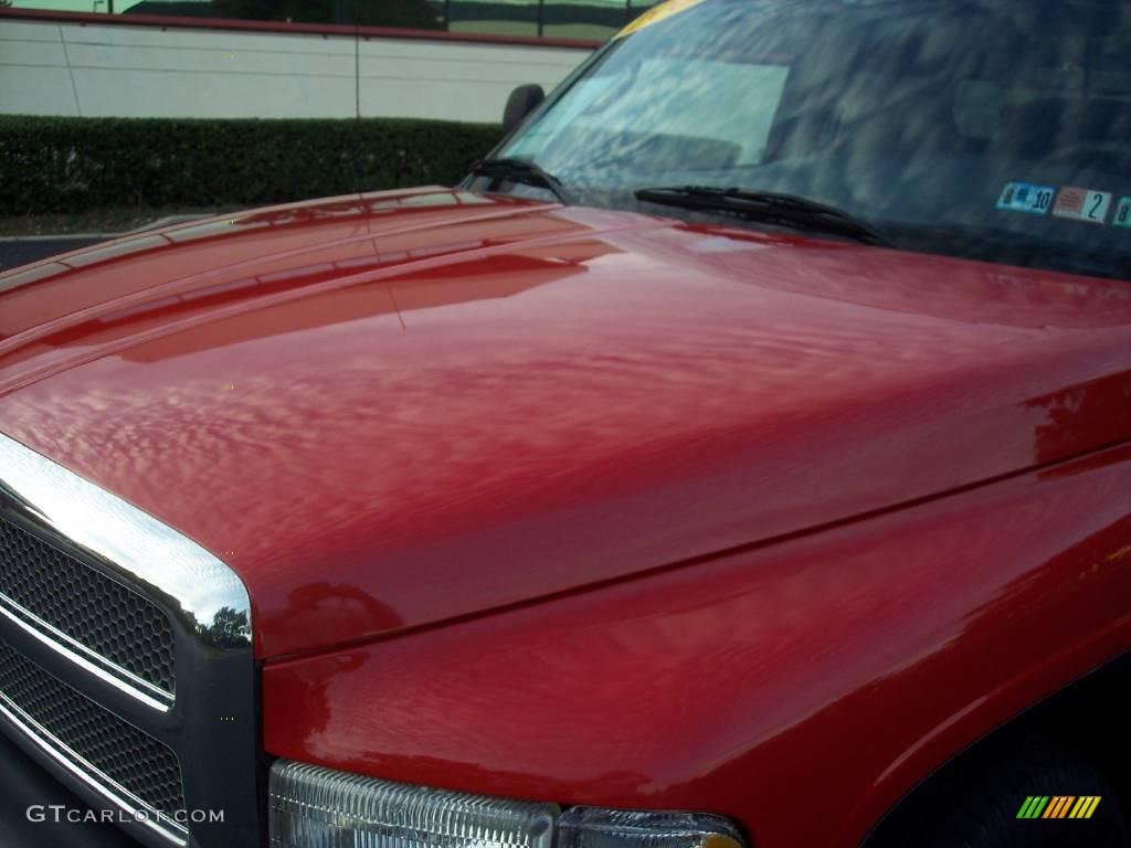 2001 Ram 1500 SLT Club Cab - Flame Red / Mist Gray photo #14