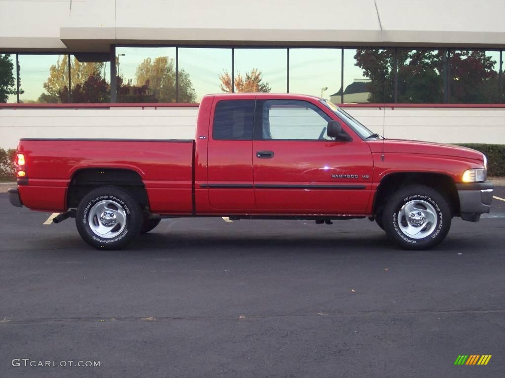 2001 Ram 1500 SLT Club Cab - Flame Red / Mist Gray photo #21