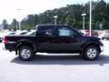 Super Black - Frontier SE Crew Cab 4x4 Photo No. 6