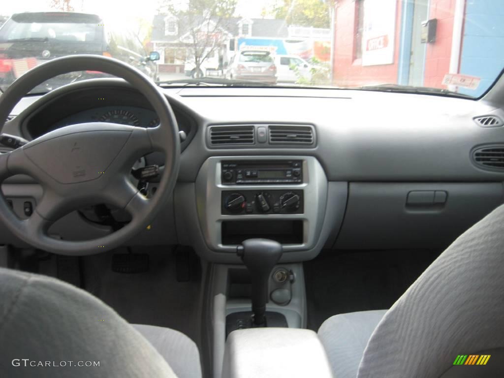 2003 Galant ES - Chrome Blue Pearl / Gray photo #5