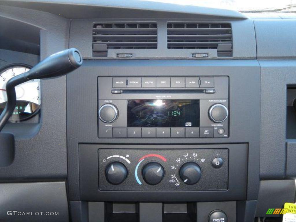 2010 Dakota ST Crew Cab - Stone White / Dark Slate Gray/Medium Slate Gray photo #16