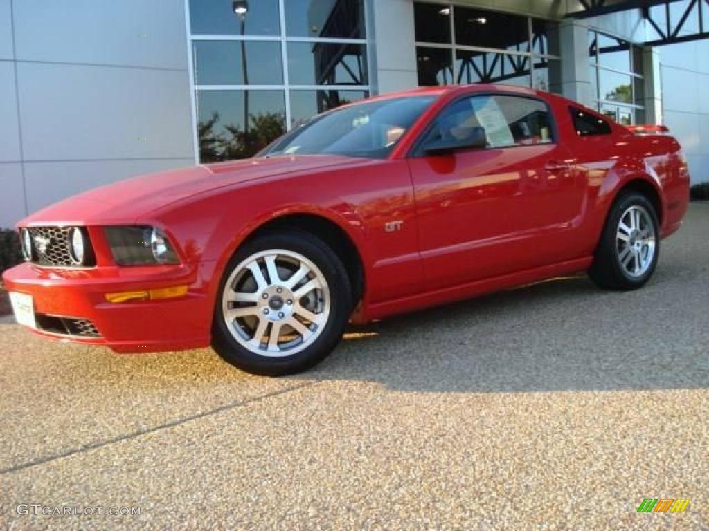 2005 Mustang GT Premium Coupe - Torch Red / Red Leather photo #2