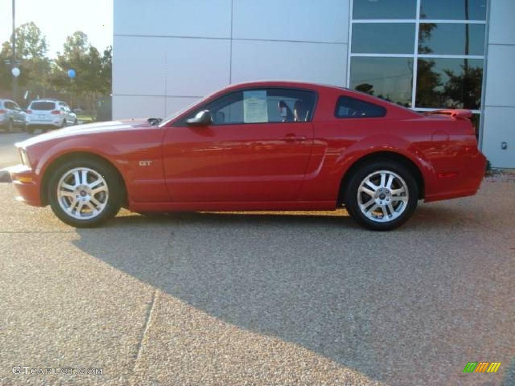 2005 Mustang GT Premium Coupe - Torch Red / Red Leather photo #3