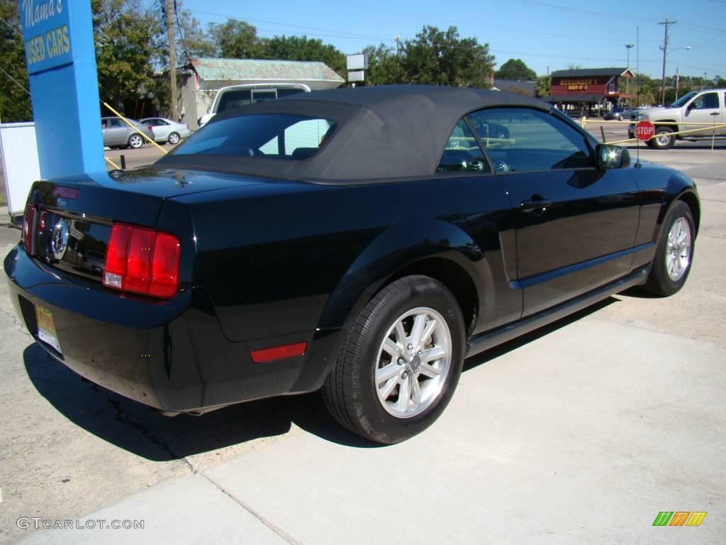 2007 Mustang V6 Premium Convertible - Black / Dark Charcoal photo #6