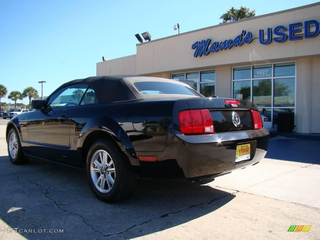 2007 Mustang V6 Premium Convertible - Black / Dark Charcoal photo #8