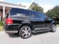 2004 Black Clearcoat Lincoln Navigator Luxury  photo #8
