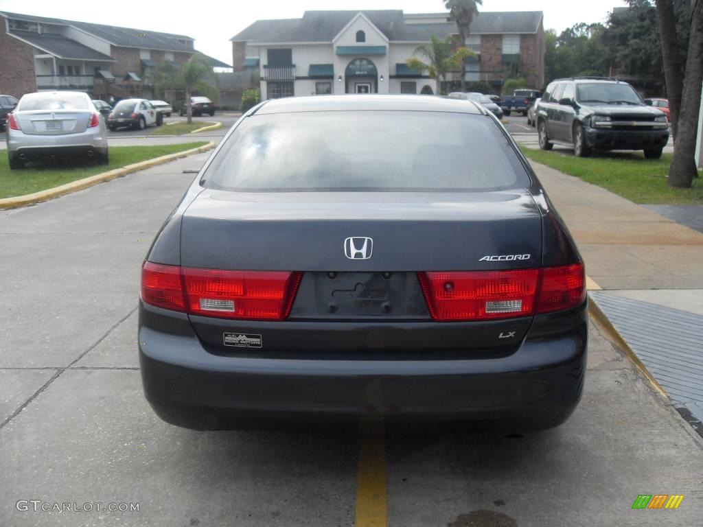 2005 Accord LX Sedan - Graphite Pearl / Gray photo #2