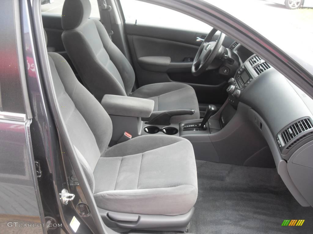 2005 Accord LX Sedan - Graphite Pearl / Gray photo #10