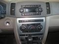 Stone White - Grand Cherokee Laredo Photo No. 11