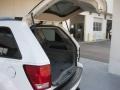 Stone White - Grand Cherokee Laredo Photo No. 26