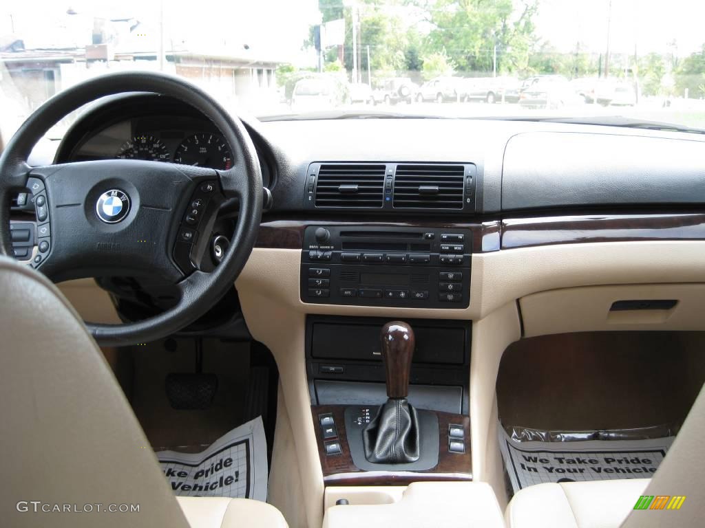 2003 3 Series 325i Sedan - Jet Black / Sand photo #11