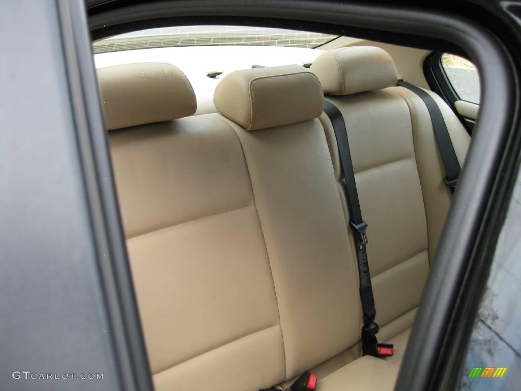 2003 3 Series 325i Sedan - Jet Black / Sand photo #22