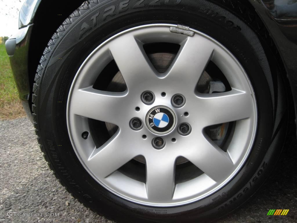 2003 3 Series 325i Sedan - Jet Black / Sand photo #25
