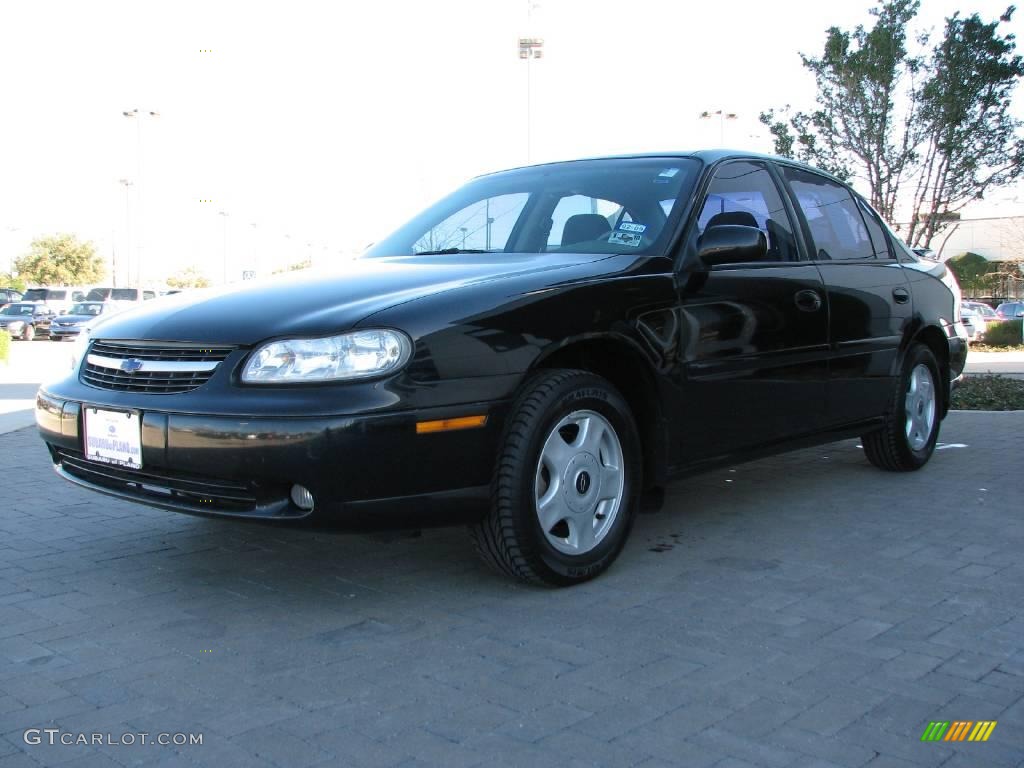 2001 Malibu LS Sedan - Black / Gray photo #3