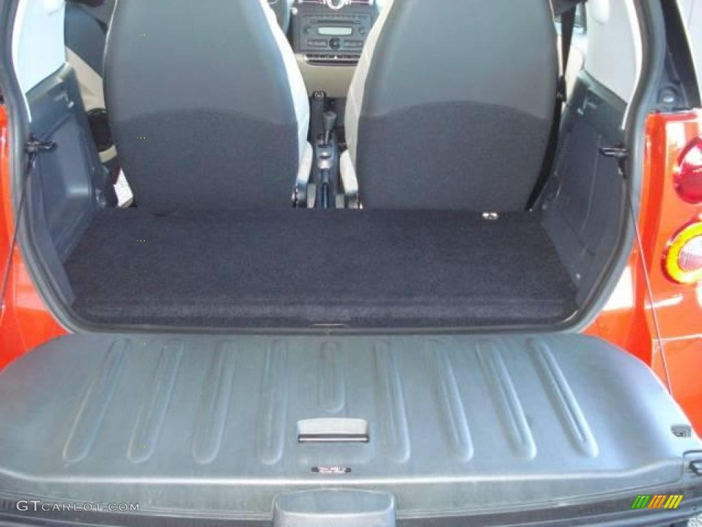 2008 fortwo passion coupe - Rally Red / Design Beige photo #10