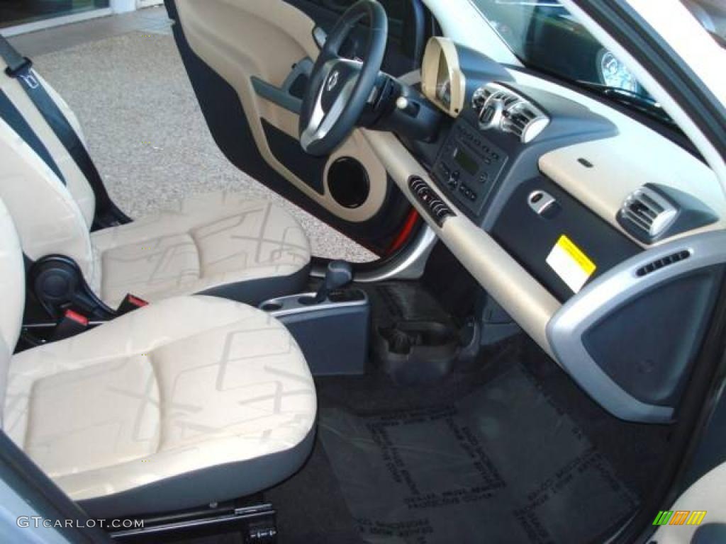 2008 fortwo passion coupe - Rally Red / Design Beige photo #11