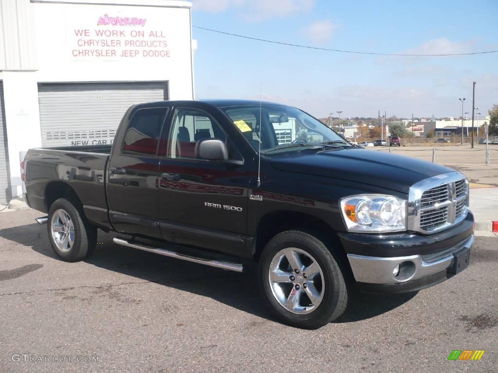 2007 Ram 1500 Big Horn Edition Quad Cab 4x4 - Brilliant Black Crystal Pearl / Medium Slate Gray photo #3